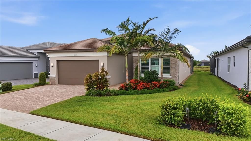 12227 Lotus Ave, Naples, FL 34120 Photo