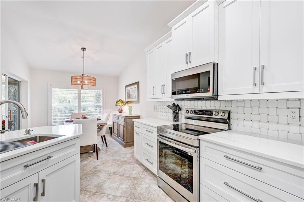 750 Tarpon Cove Dr, Unit 202, Naples, FL 34110 Photo