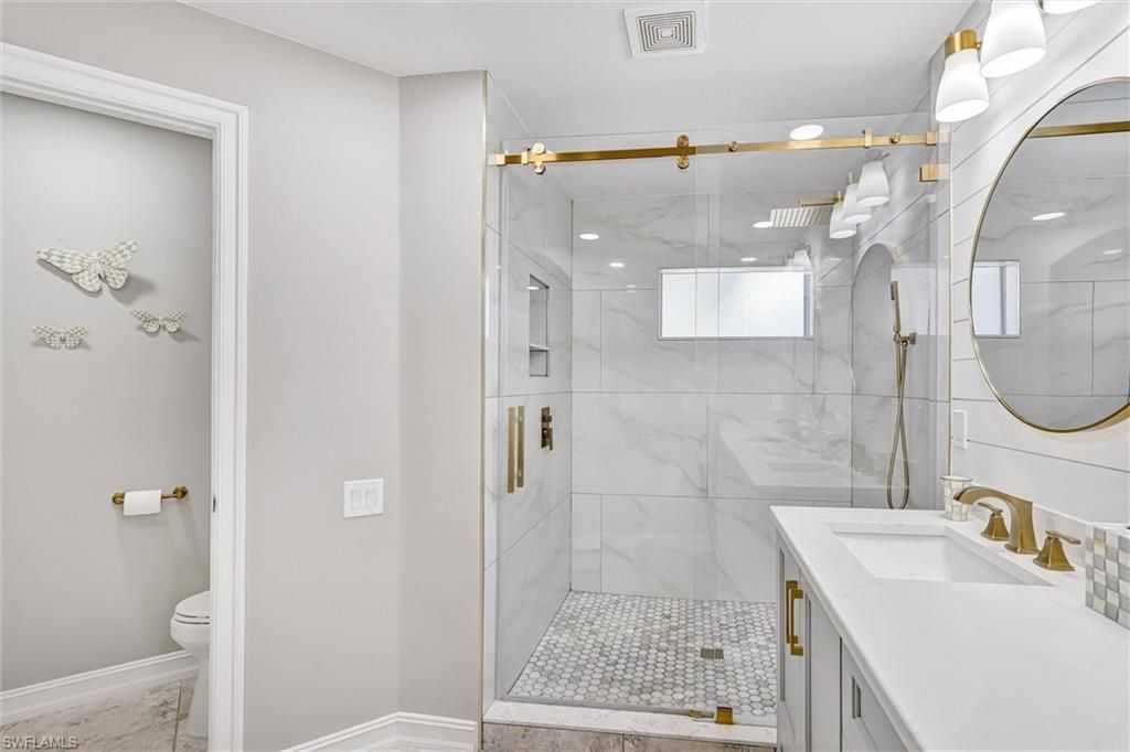 750 Tarpon Cove Dr, Unit 202, Naples, FL 34110 Photo
