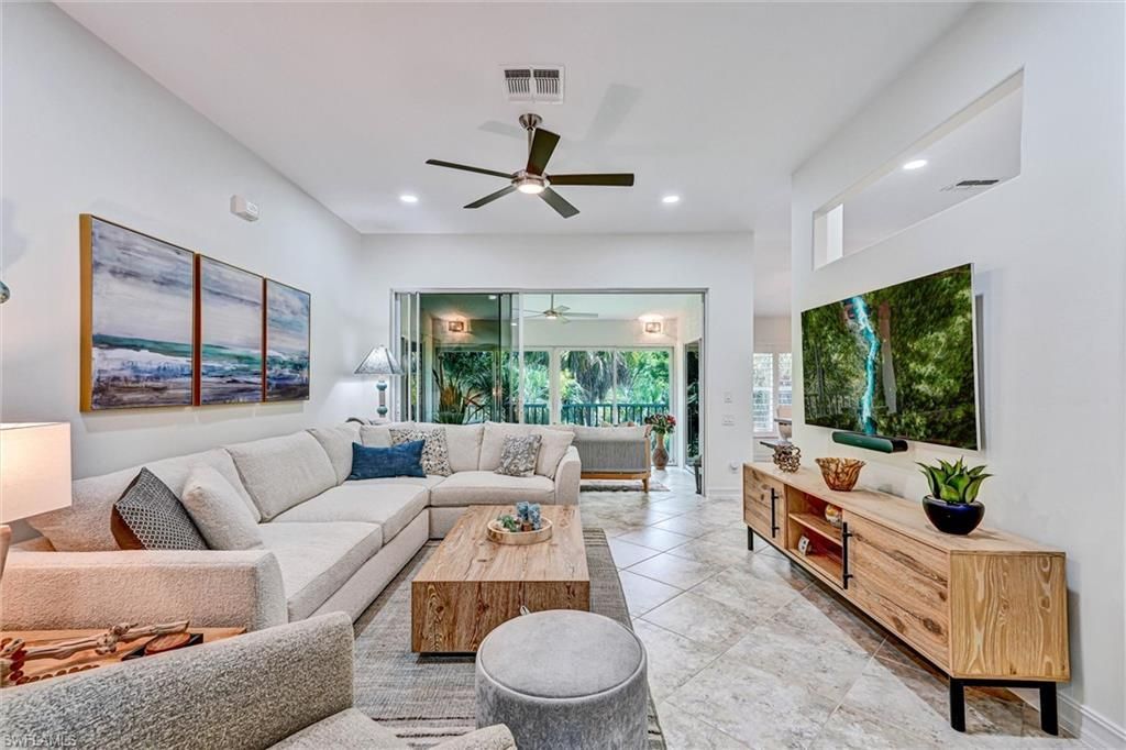 750 Tarpon Cove Dr, Unit 202, Naples, FL 34110 Photo