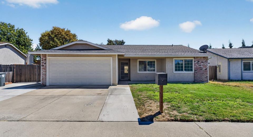 7136 Parkvale Way, Citrus Heights, CA 95621 Photo