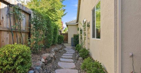 9231 Forestberry Way, El Dorado Hills, CA 95762 Photo