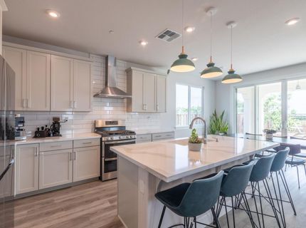 8170 Angsley Dr, Elk Grove, CA 95757 Photo