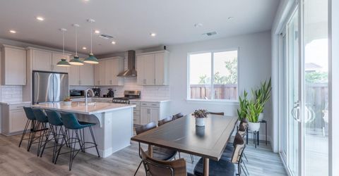 8170 Angsley Dr, Elk Grove, CA 95757 Photo