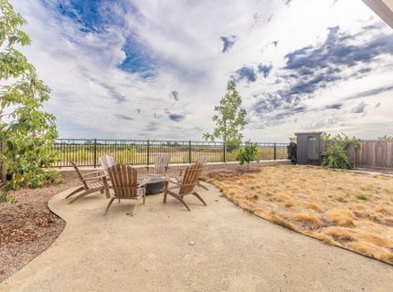 8170 Angsley Dr, Elk Grove, CA 95757 Photo