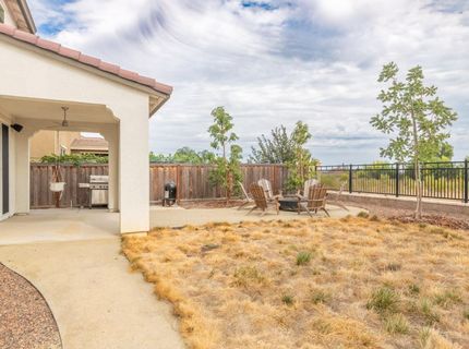 8170 Angsley Dr, Elk Grove, CA 95757 Photo