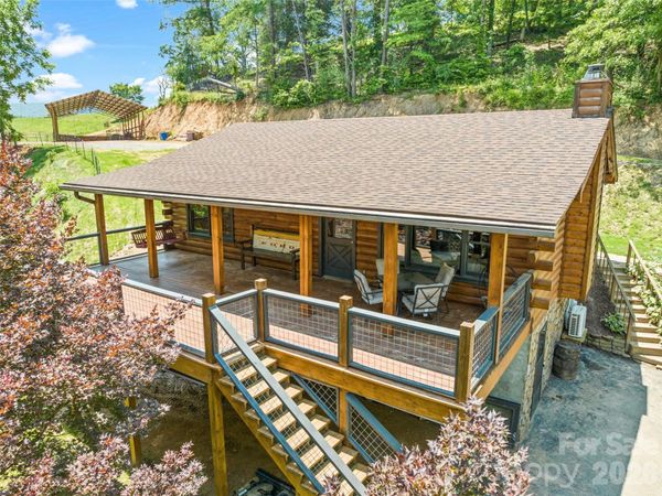 367 Robinson Road , Clyde, NC 28721