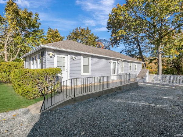 860 Flanders Road, Flanders, NY 11901