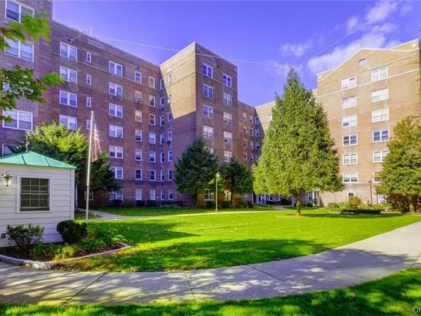 90 BRYANT Avenue , Unit E-6D, White Plains, NY 10605