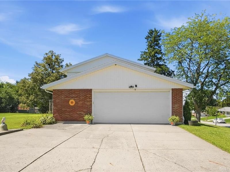 3161 Sherwood Park Drive, Springfield, OH 45505 Photo 48