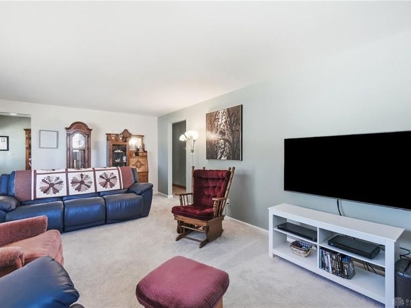 3161 Sherwood Park Drive, Springfield, OH 45505 Photo 9