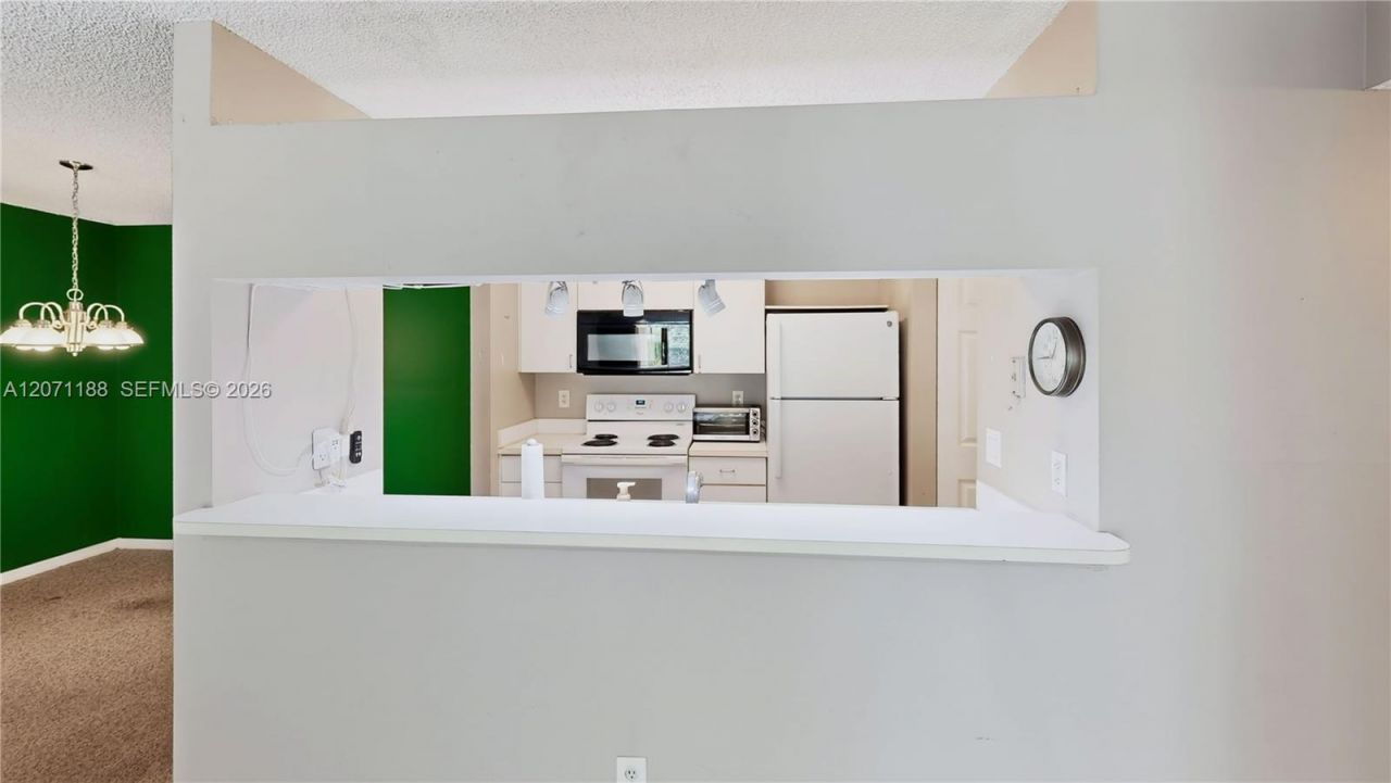 15780 SW 106th Ter , Unit 104, Miami, FL 33196 Photo