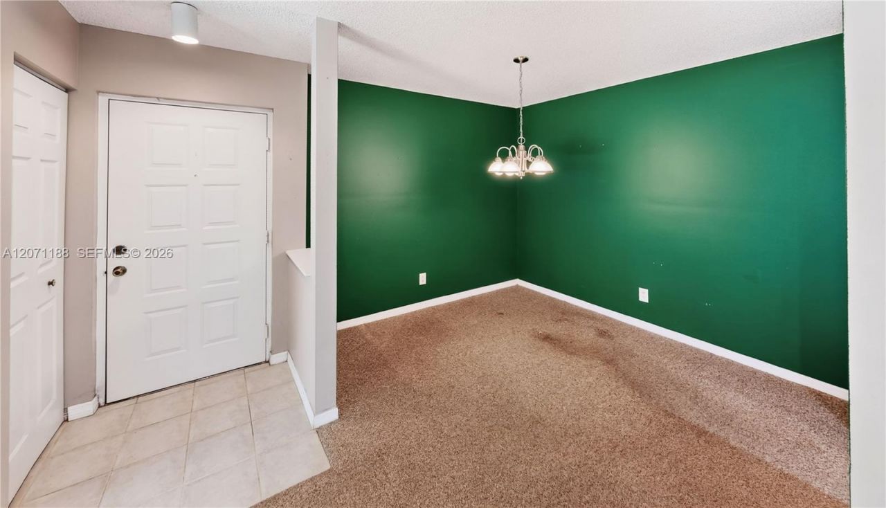 15780 SW 106th Ter , Unit 104, Miami, FL 33196 Photo