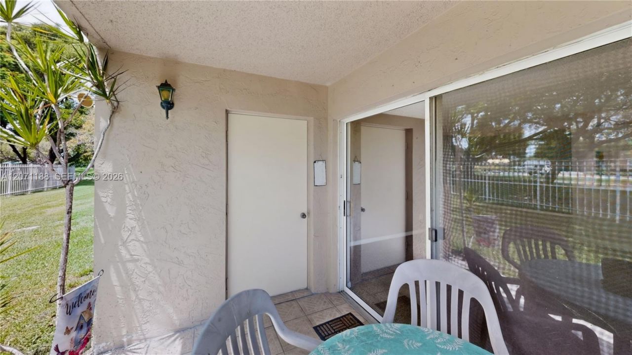 15780 SW 106th Ter , Unit 104, Miami, FL 33196 Photo