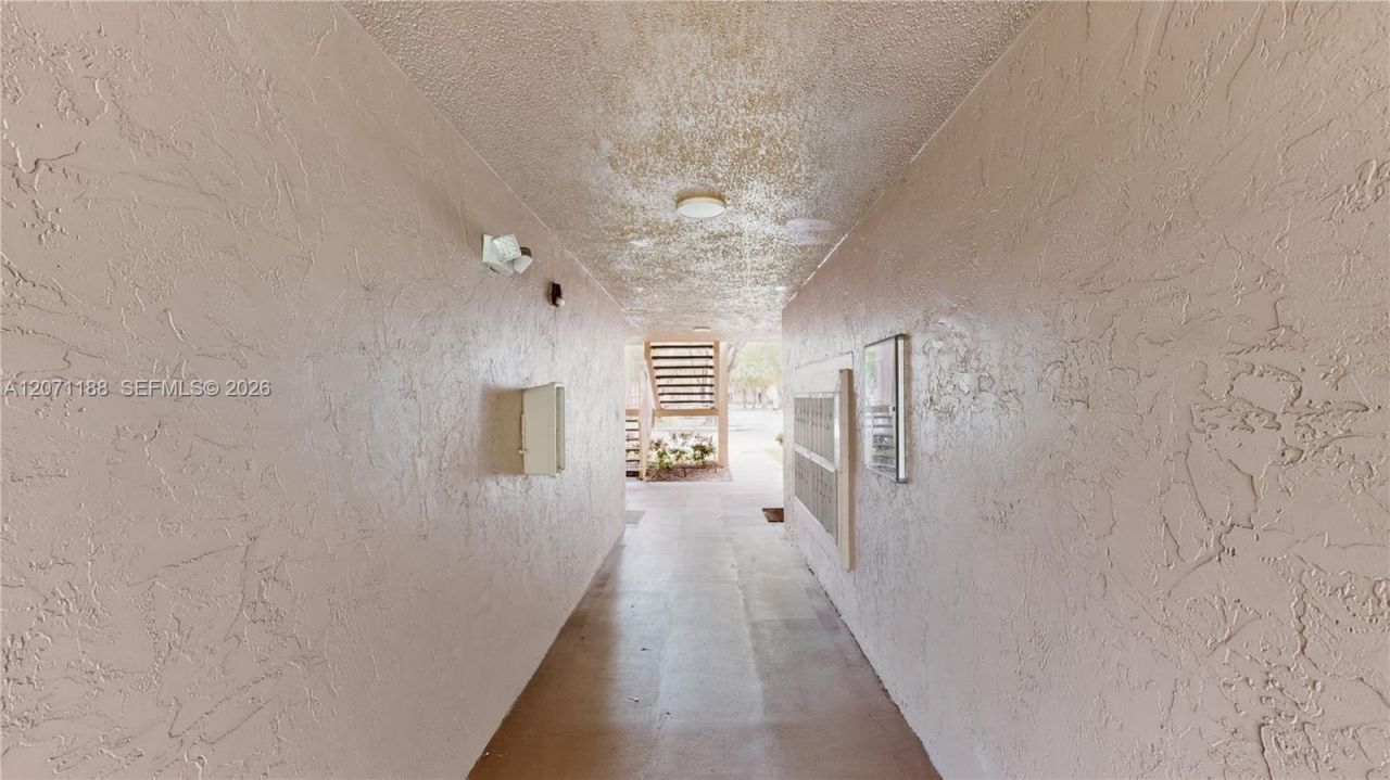 15780 SW 106th Ter , Unit 104, Miami, FL 33196 Photo