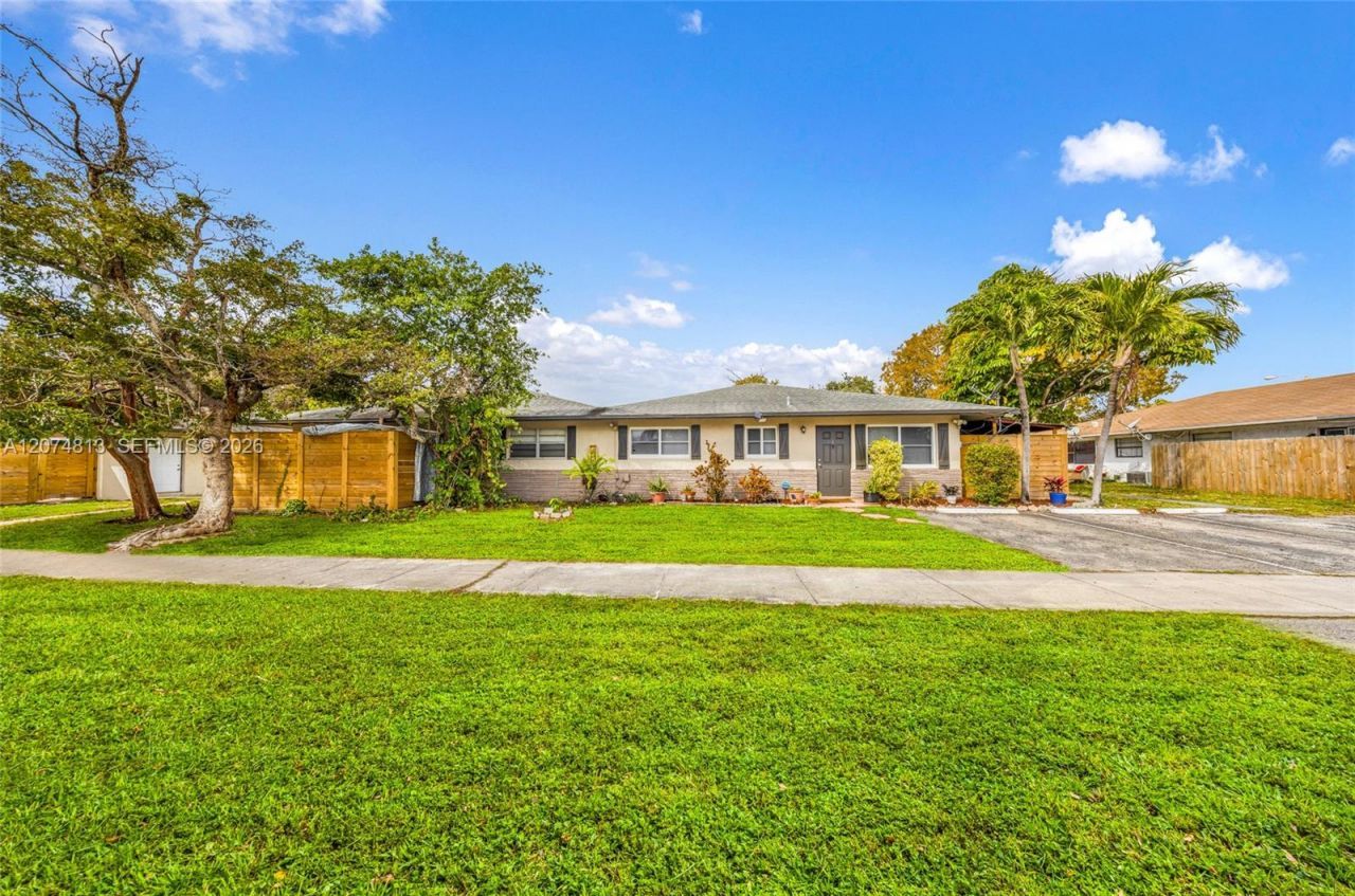 301 NW 32nd Ct , Unit 1-46, Pompano Beach, FL 33064 Photo