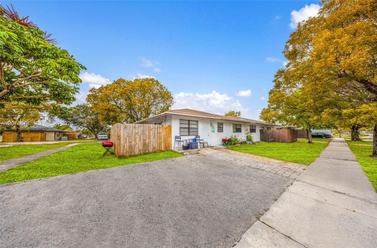 301 NW 32nd Ct , Unit 1-46, Pompano Beach, FL 33064 Photo