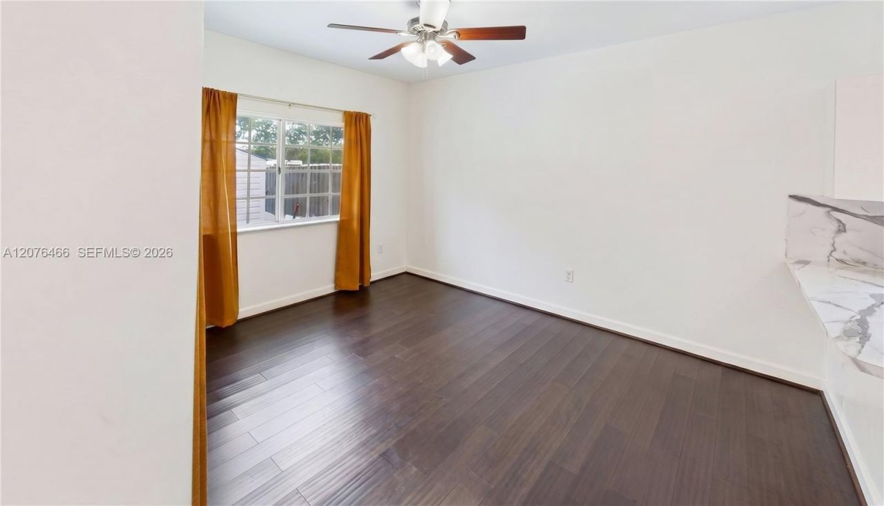 2851 NE 42nd Ave, Homestead, FL 33033 Photo