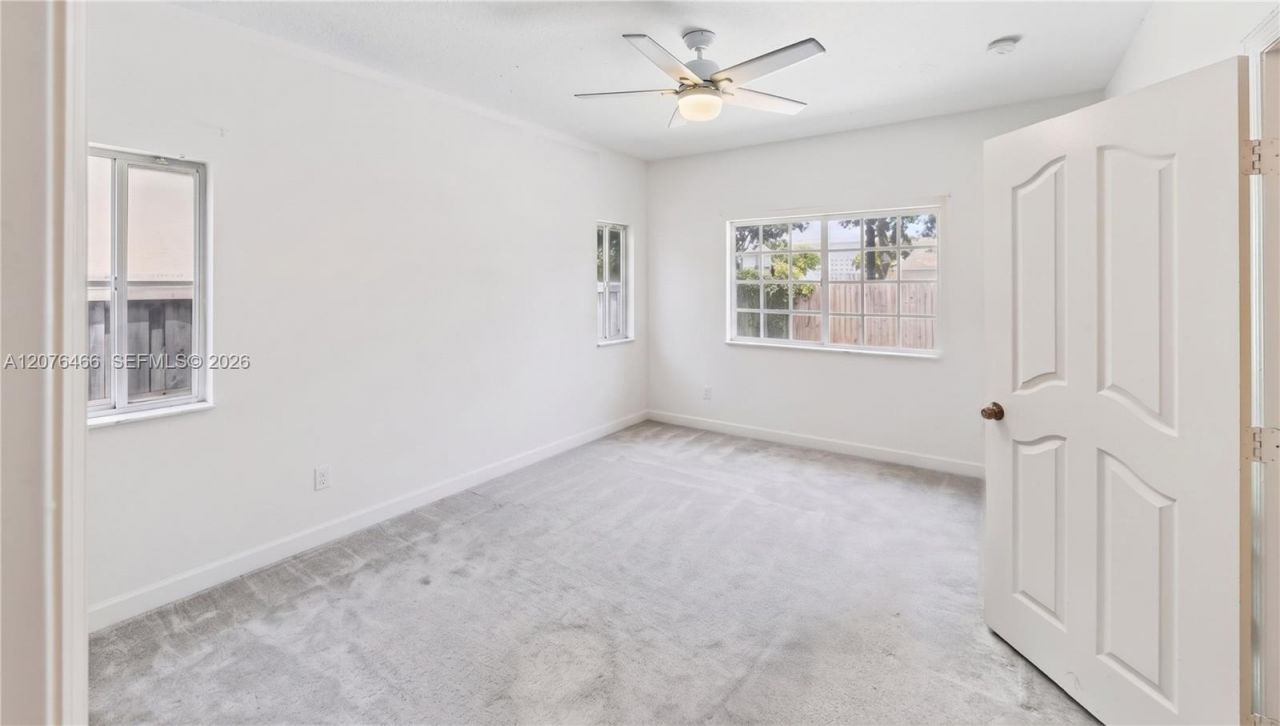 2851 NE 42nd Ave, Homestead, FL 33033 Photo