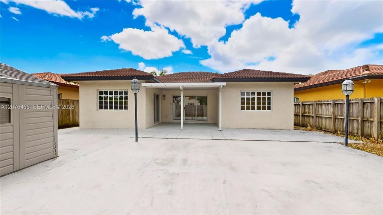 2851 NE 42nd Ave, Homestead, FL 33033 Photo