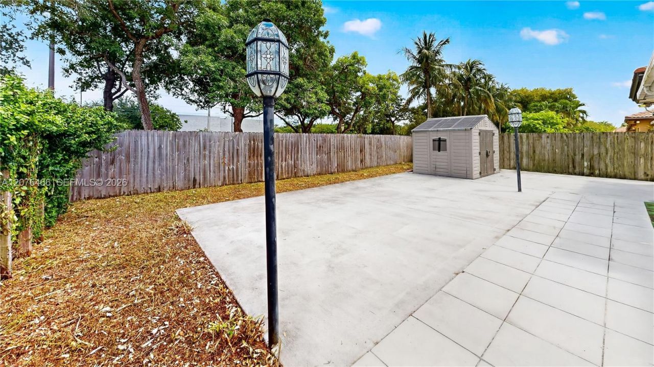 2851 NE 42nd Ave, Homestead, FL 33033 Photo