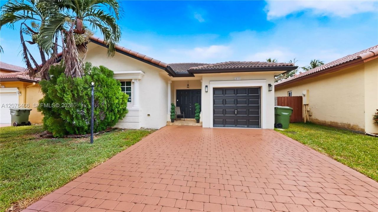 2851 NE 42nd Ave, Homestead, FL 33033 Photo