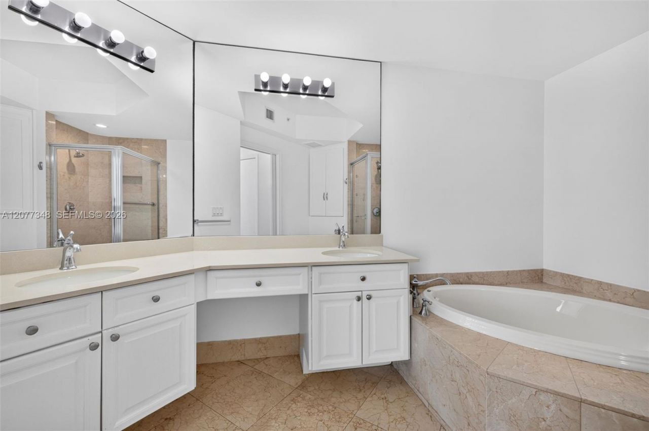 111 SE 8th Ave , Unit 705, Fort Lauderdale, FL 33301 Photo
