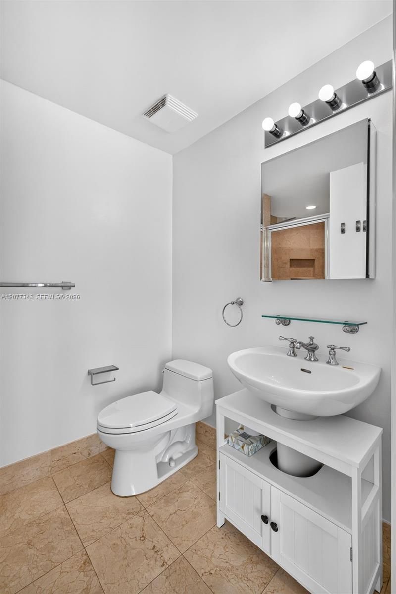 111 SE 8th Ave , Unit 705, Fort Lauderdale, FL 33301 Photo