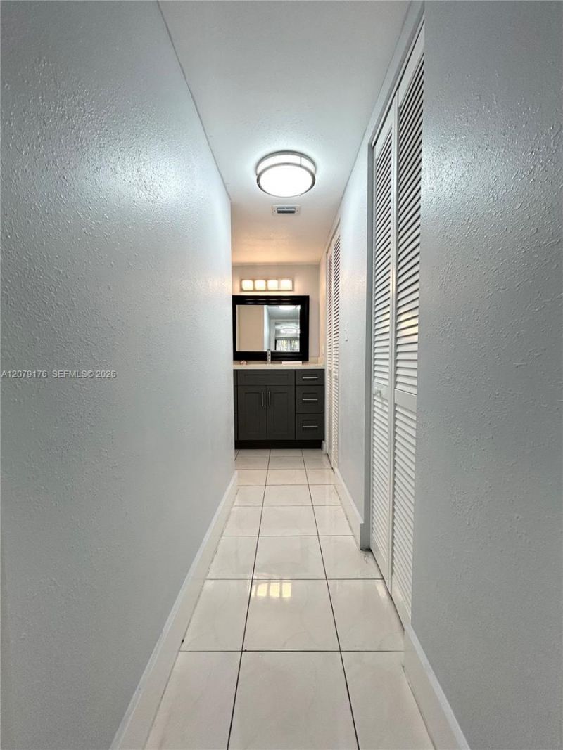 3253 Foxcroft Rd , Unit G110, Miramar, FL 33025 Photo