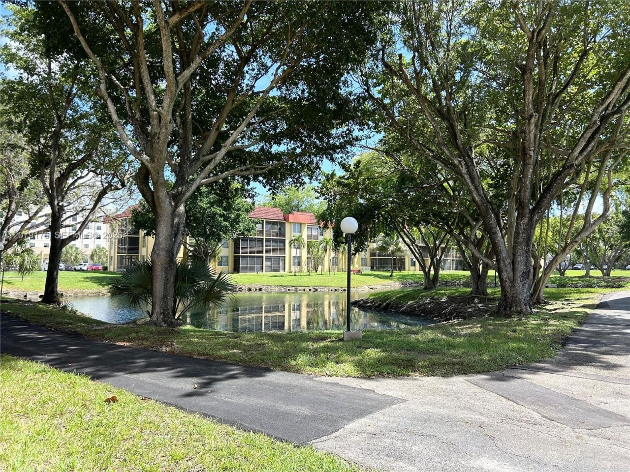3253 Foxcroft Rd , Unit G110, Miramar, FL 33025 Photo