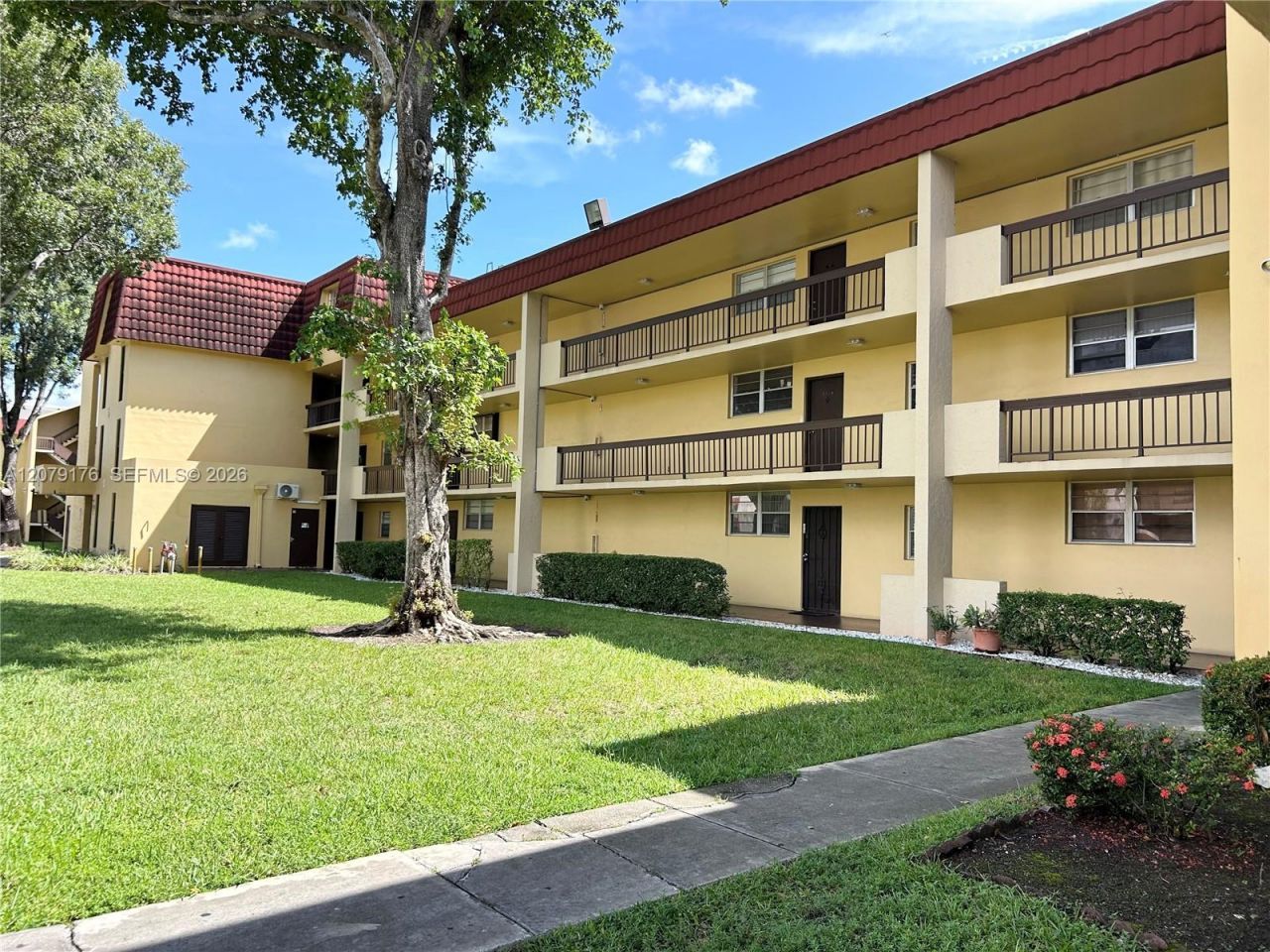 3253 Foxcroft Rd , Unit G110, Miramar, FL 33025 Photo
