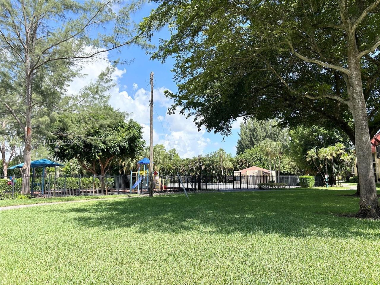 3253 Foxcroft Rd , Unit G110, Miramar, FL 33025 Photo