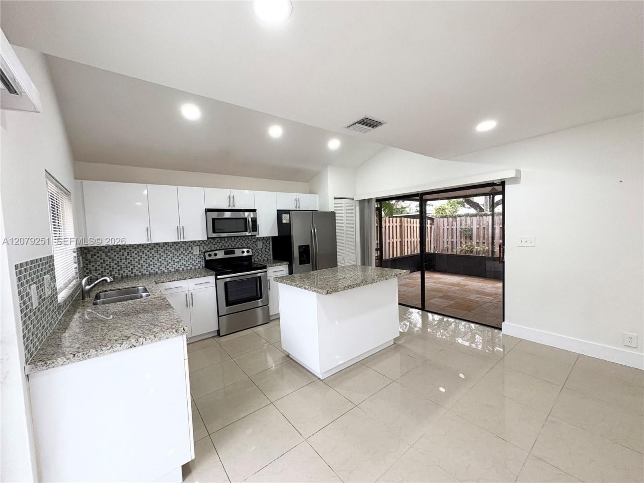 720 NW 132nd Ter, Plantation, FL 33325 Photo