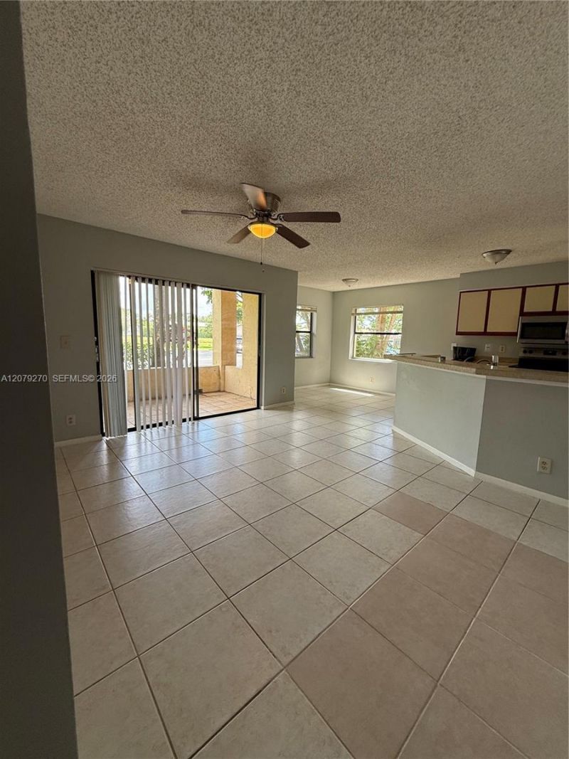 9999 Summerbreeze Dr , Unit 119, Sunrise, FL 33322 Photo