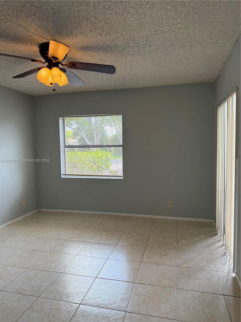 9999 Summerbreeze Dr , Unit 119, Sunrise, FL 33322 Photo