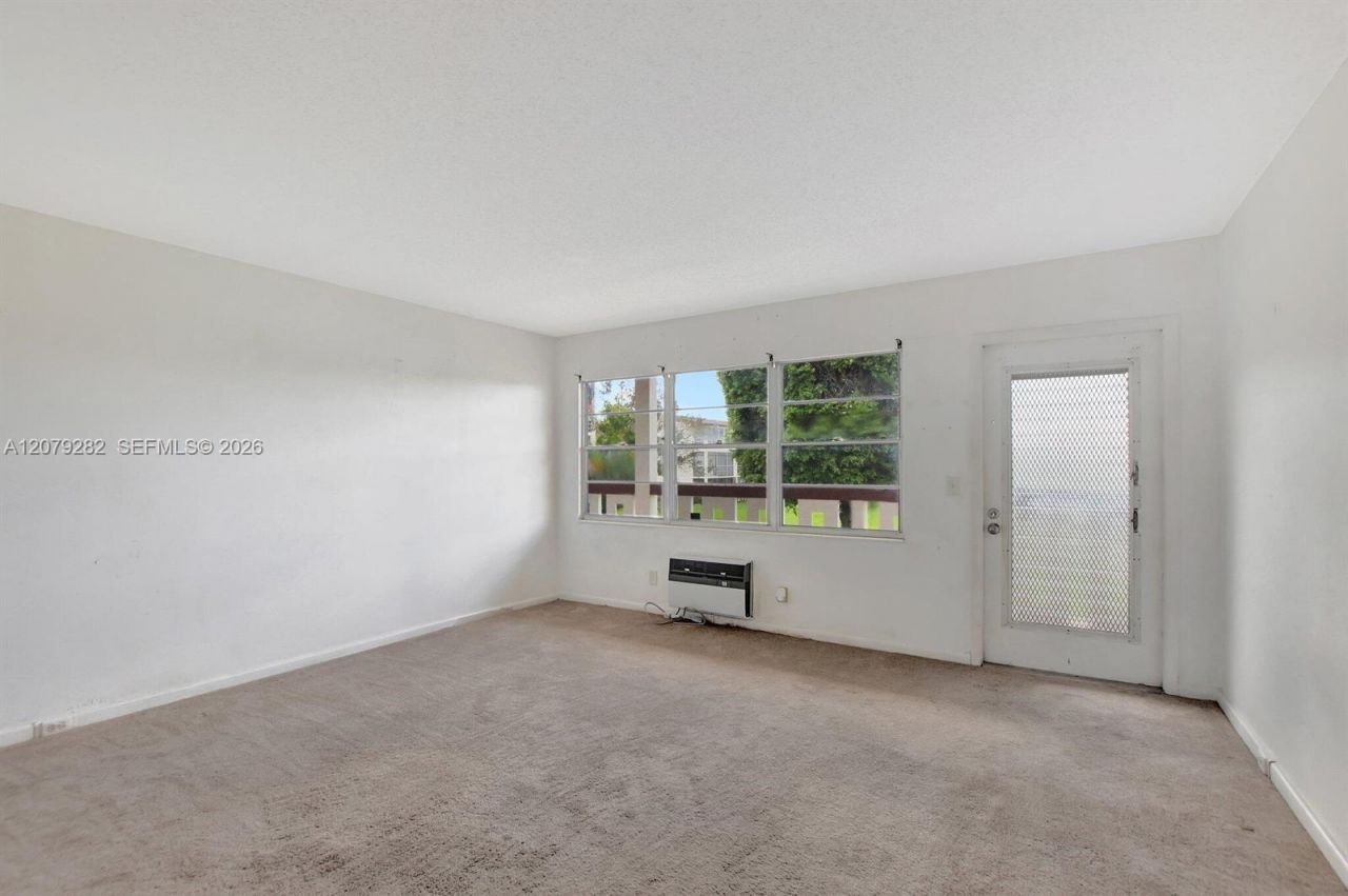 147 Brighton D , Unit D, Boca Raton, FL 33434 Photo