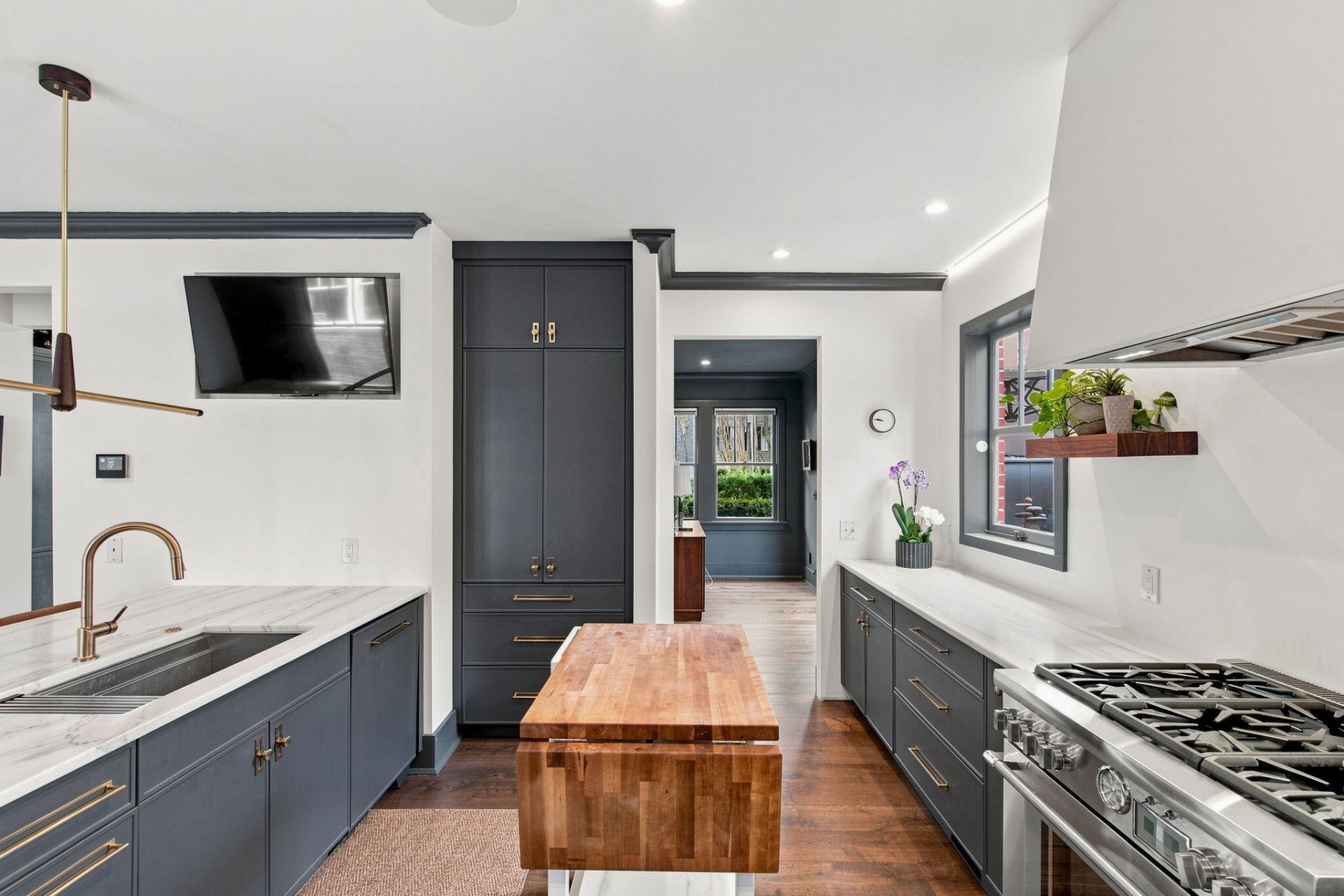 58 Laurens Street Photo 16