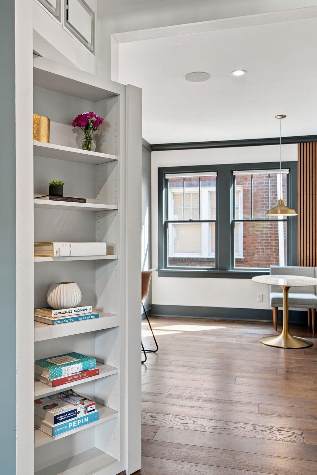 58 Laurens Street Photo 27