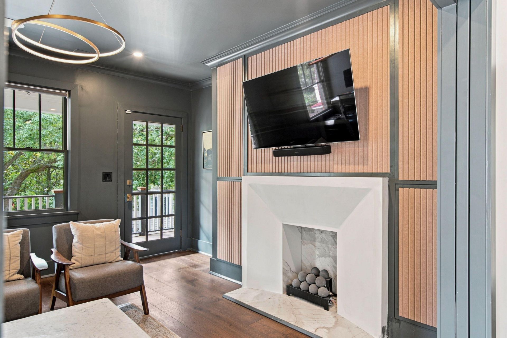 58 Laurens Street Photo 43