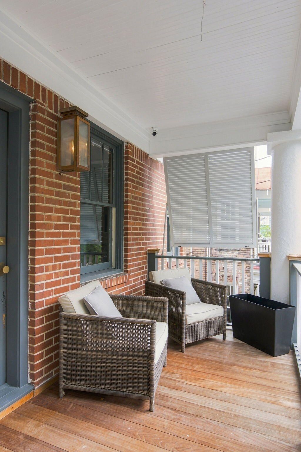 58 Laurens Street Photo 46