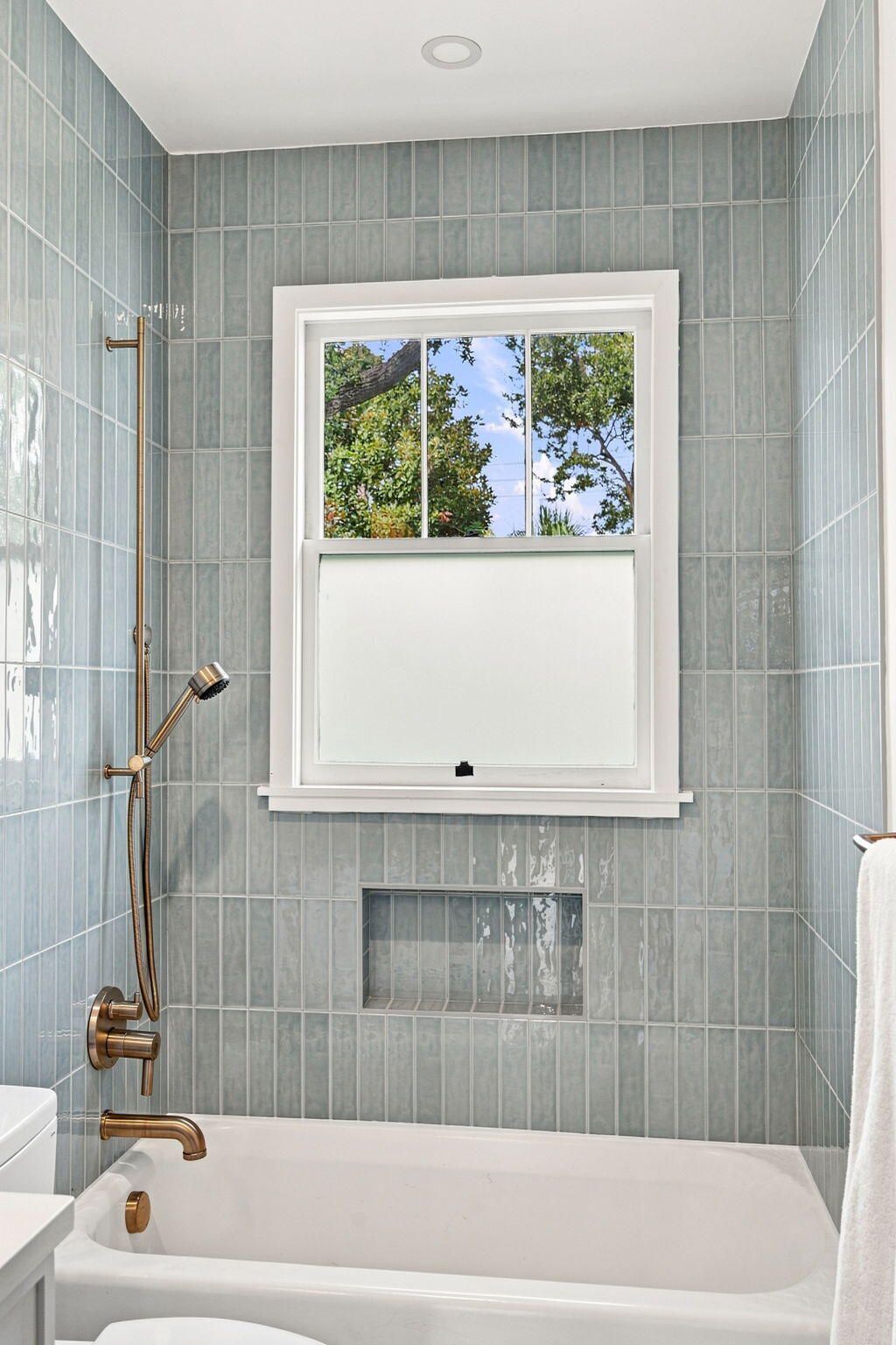 58 Laurens Street Photo 53