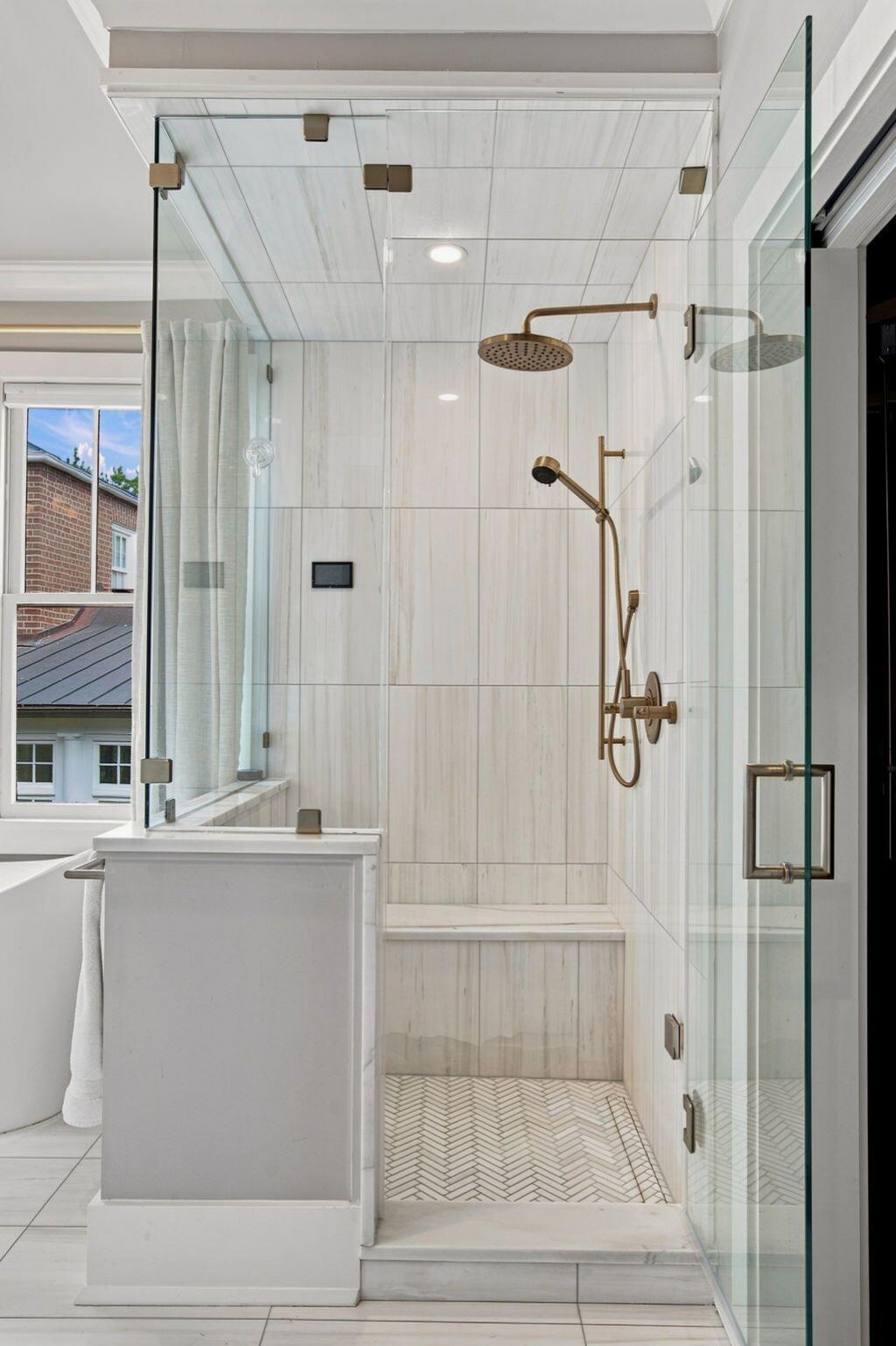 58 Laurens Street Photo 56