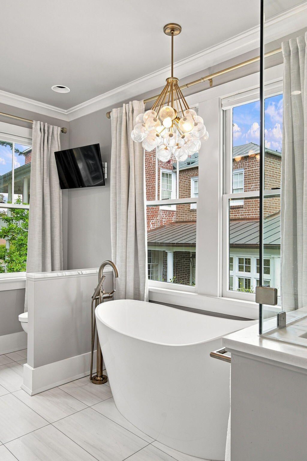 58 Laurens Street Photo 57