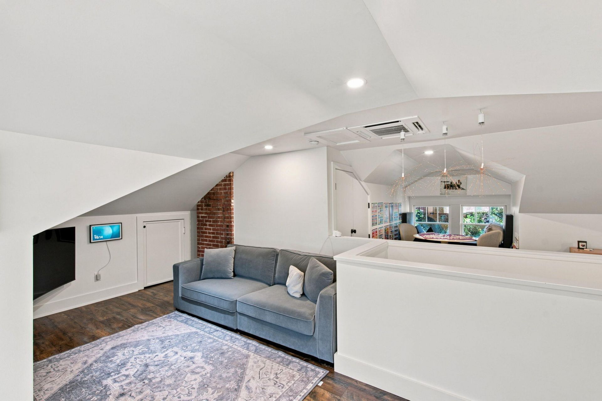 58 Laurens Street Photo 66