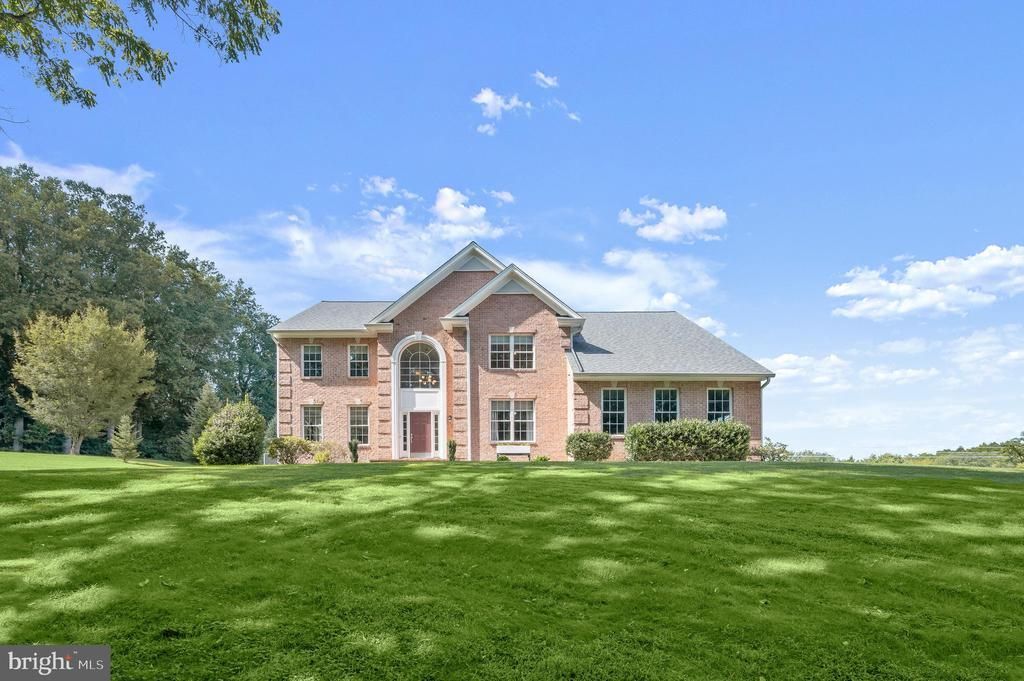 1650 VILLAGE GREEN DRIVE , WOODBINE, MD 21797