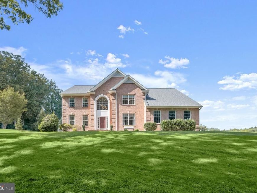 1650 Village Green Drive, Woodbine, MD 21797 Main Photo