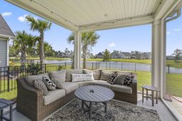 2364 Vera Way  photo 4