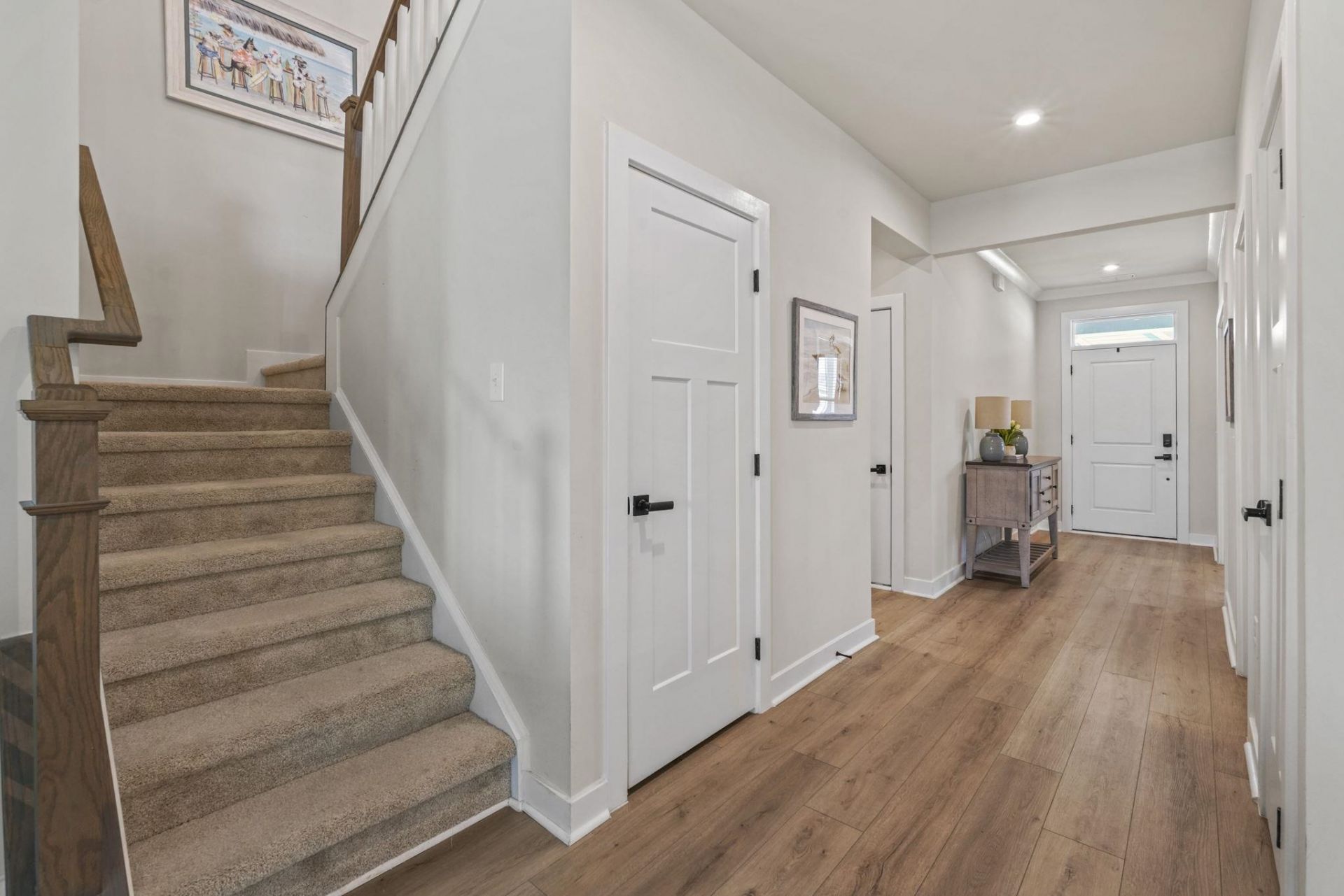 2364 Vera Way  Photo 8