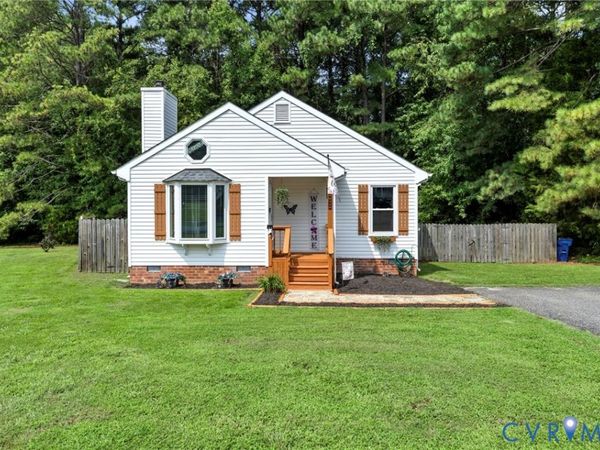 10138 Alberta Circle , Chesterfield, VA 23832