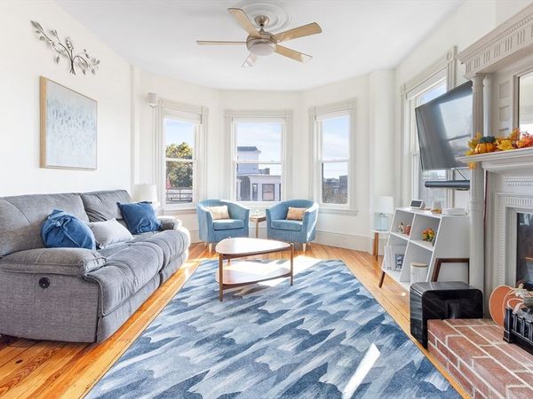 100 Broadway, Unit 5, Chelsea, MA 02150
